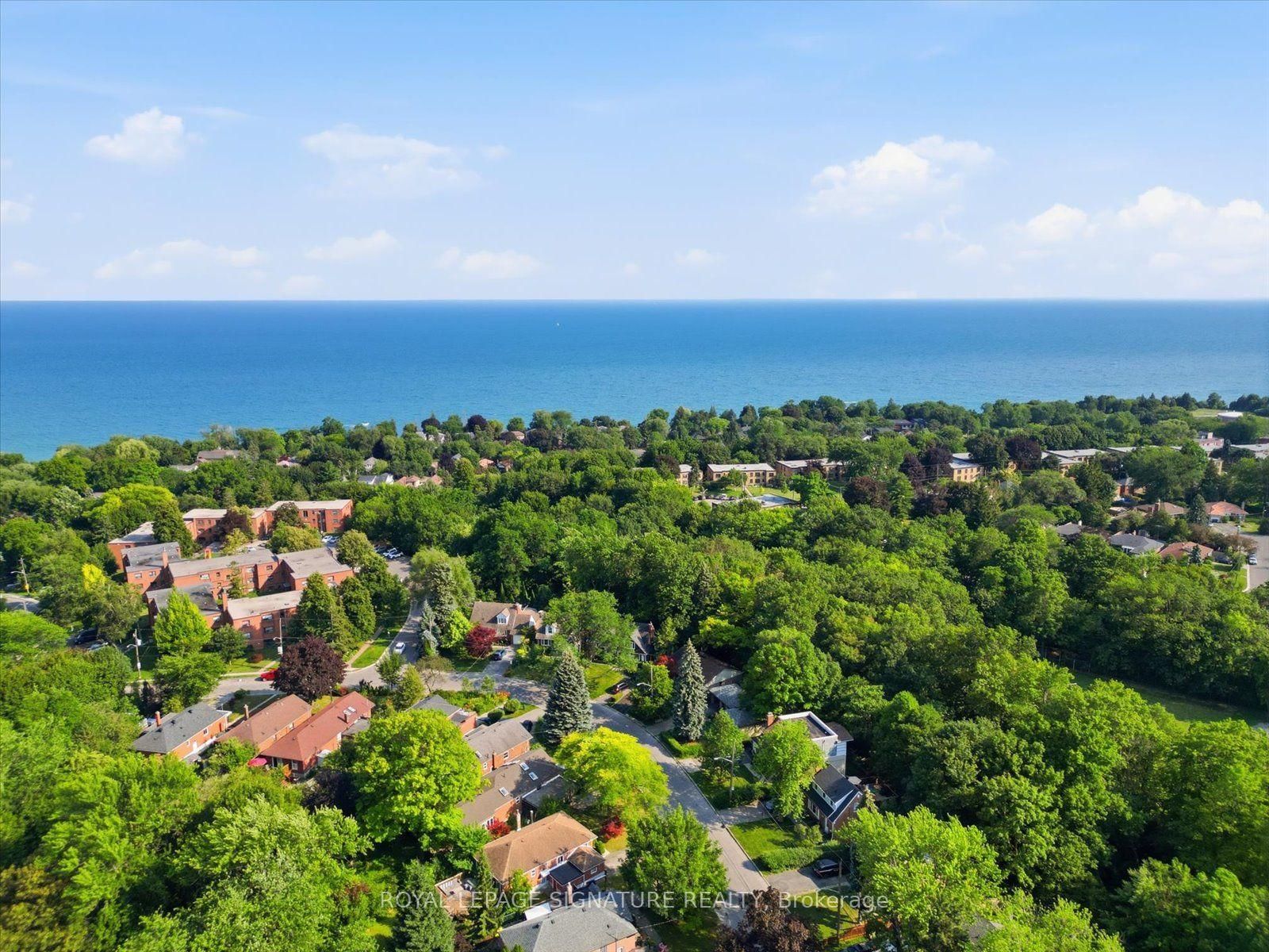 24 Latham Avenue • Toronto, ON photo 41