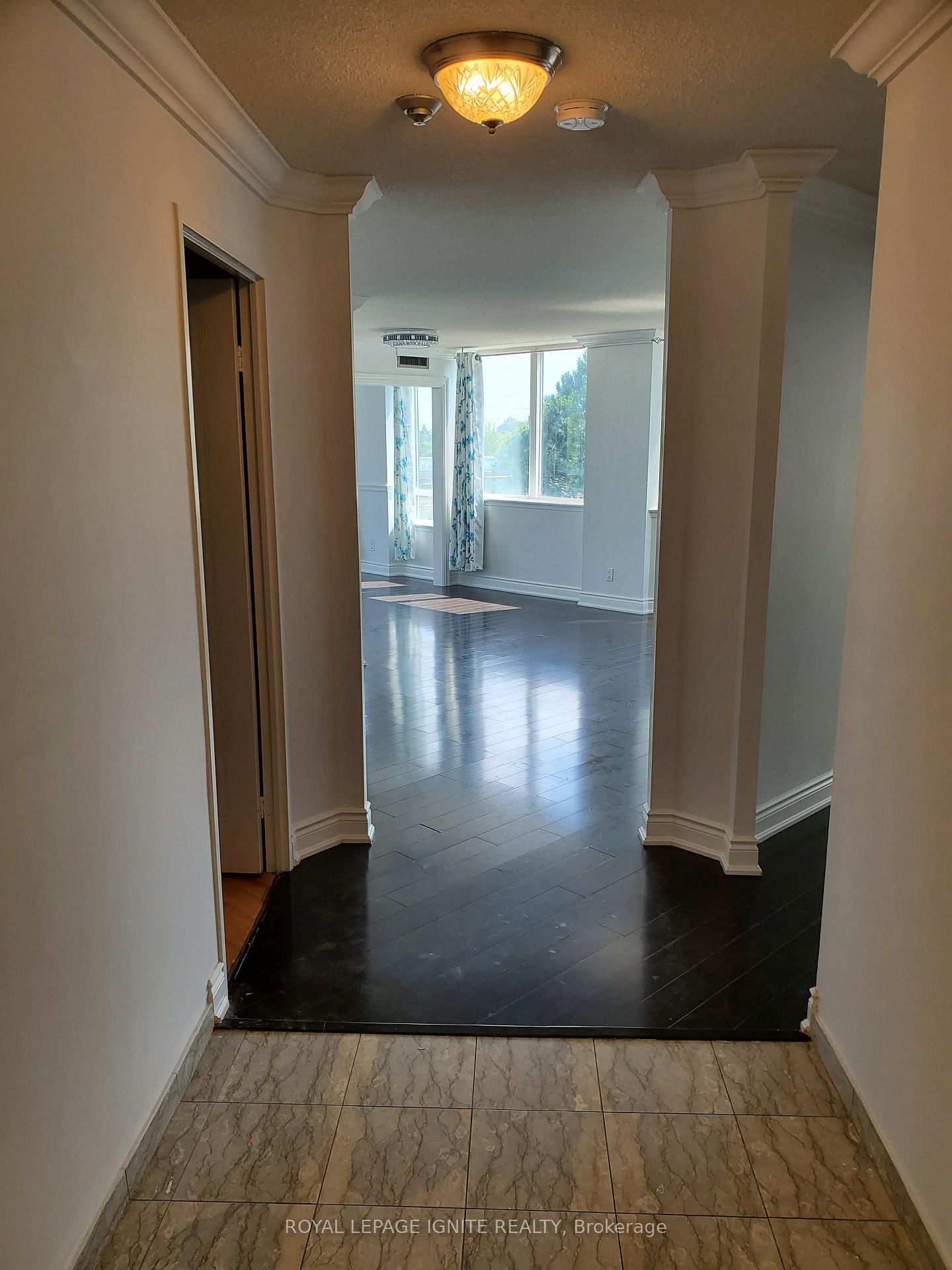 324 - 11753 Sheppard Avenue E, Toronto 3