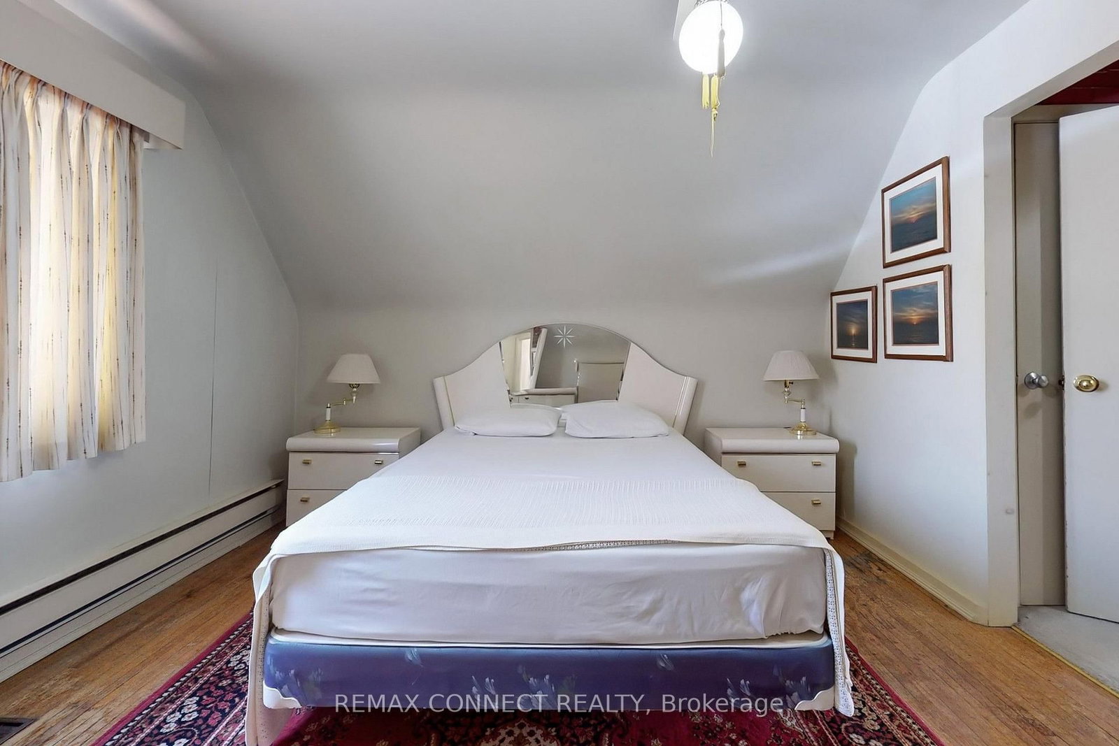 20 Brinloor Boulevard • Toronto, ON photo 18