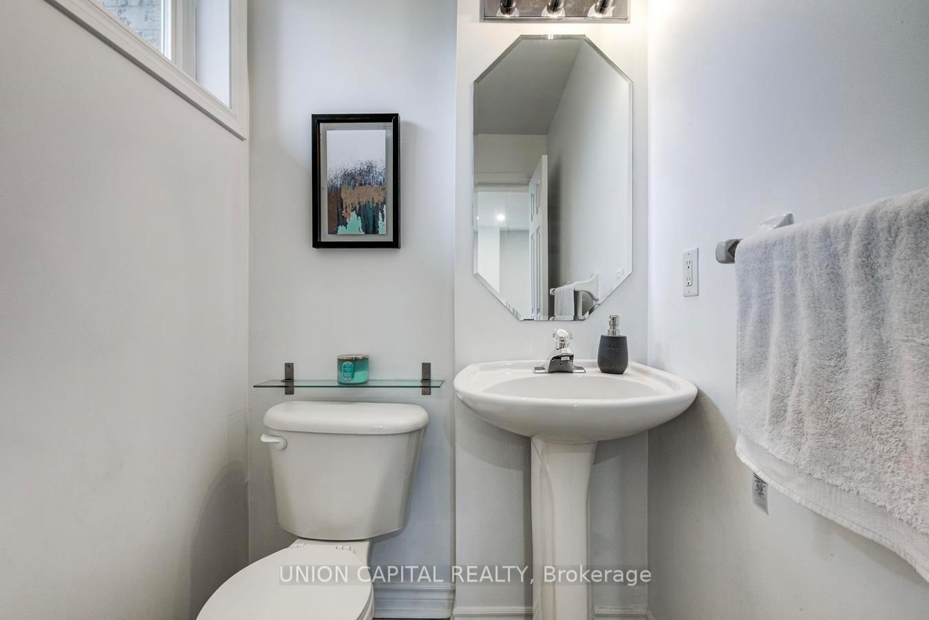 1 Bastedo Avenue • #8 • Toronto, ON photo 23