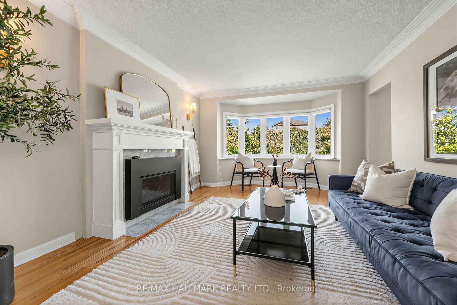16 Crestland Avenue, Toronto, ON, photo 5