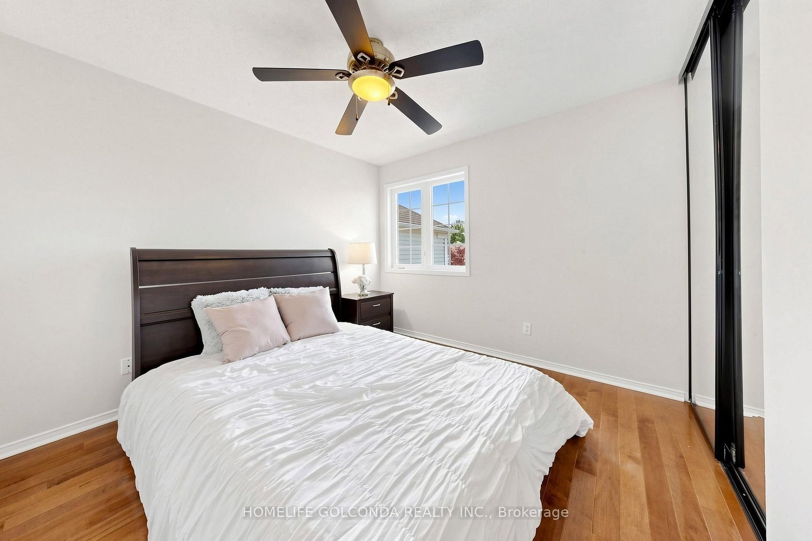 933 Glenbourne Court • Oshawa, ON photo 14