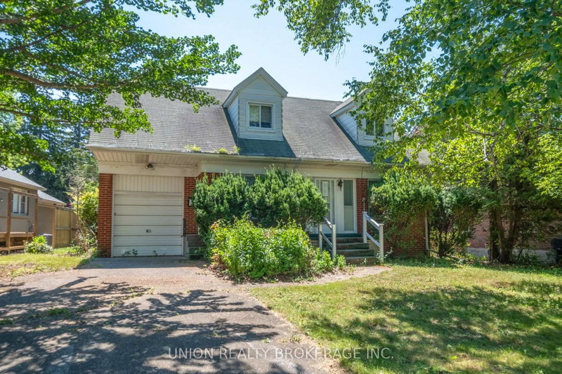37 Shirley Crescent