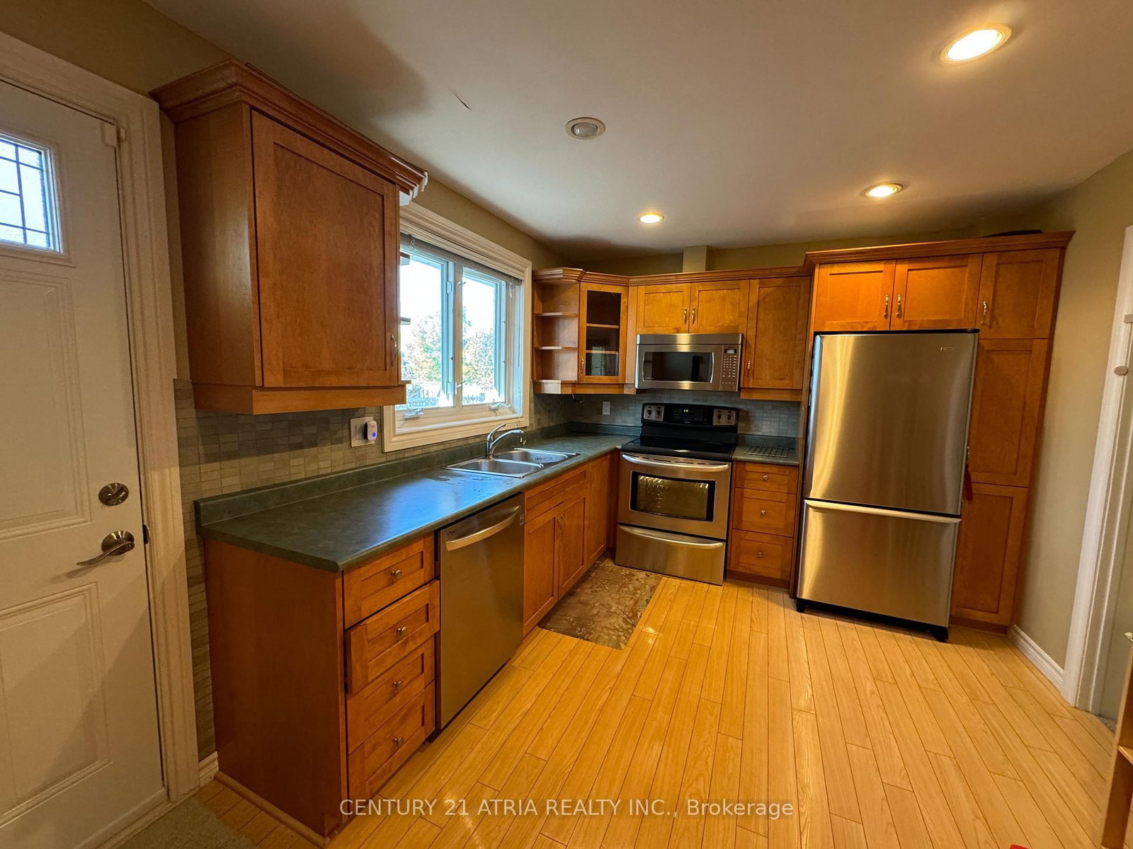 125 Amberjack Boulevard, Toronto, ON, photo 5