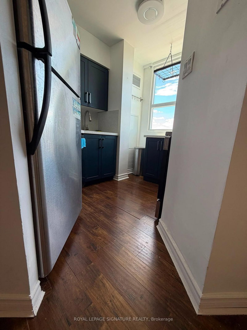 406 - 2 Westney Road