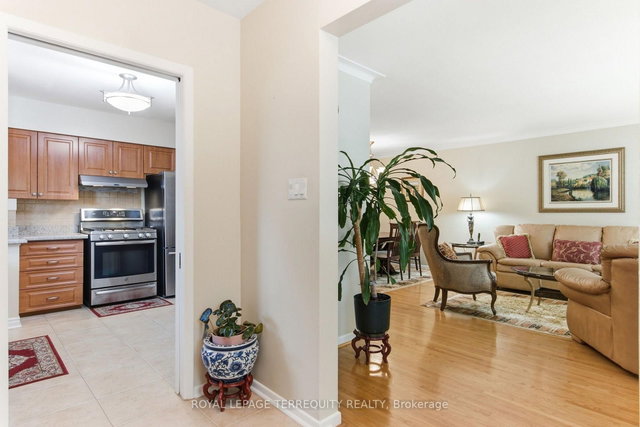 35 Sedgemount Drive