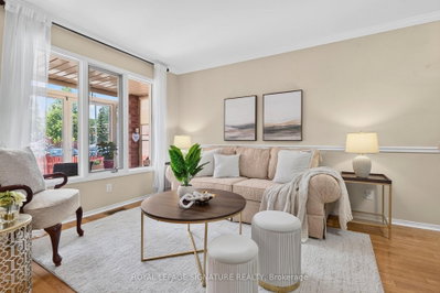 1642 Pepperwood Gate • Pickering, ON photo 9