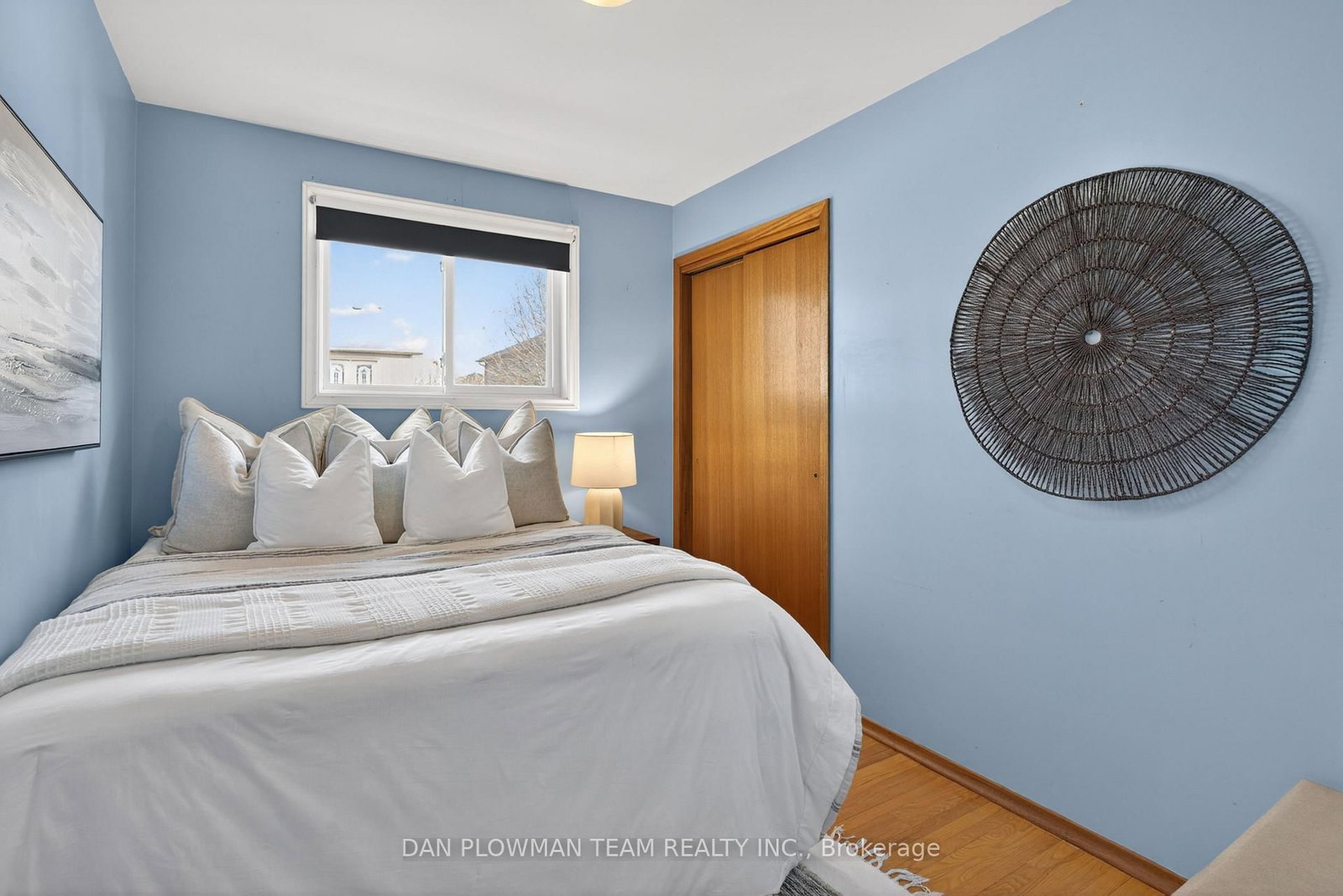 211 N Liberty Street • Clarington, ON photo 21
