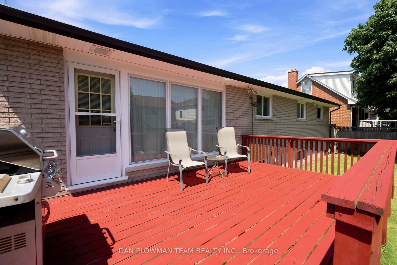 211 N Liberty Street • Clarington, ON photo 36