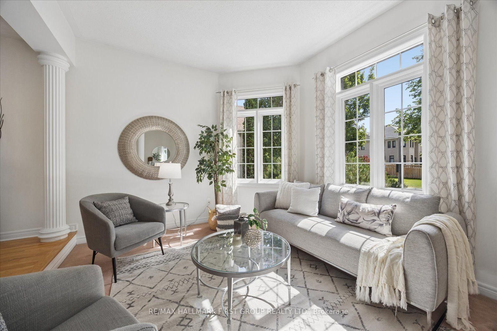 2352 Canterbury Crescent • Pickering, ON photo 3