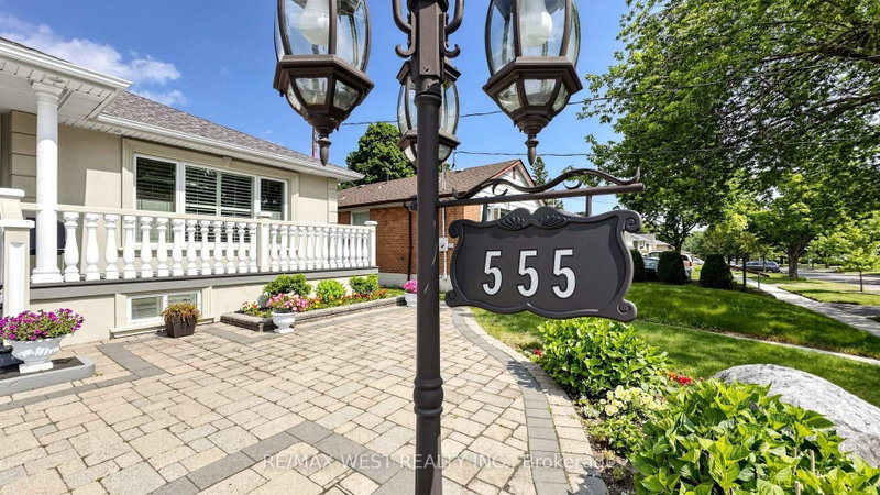 555 McCowan Road