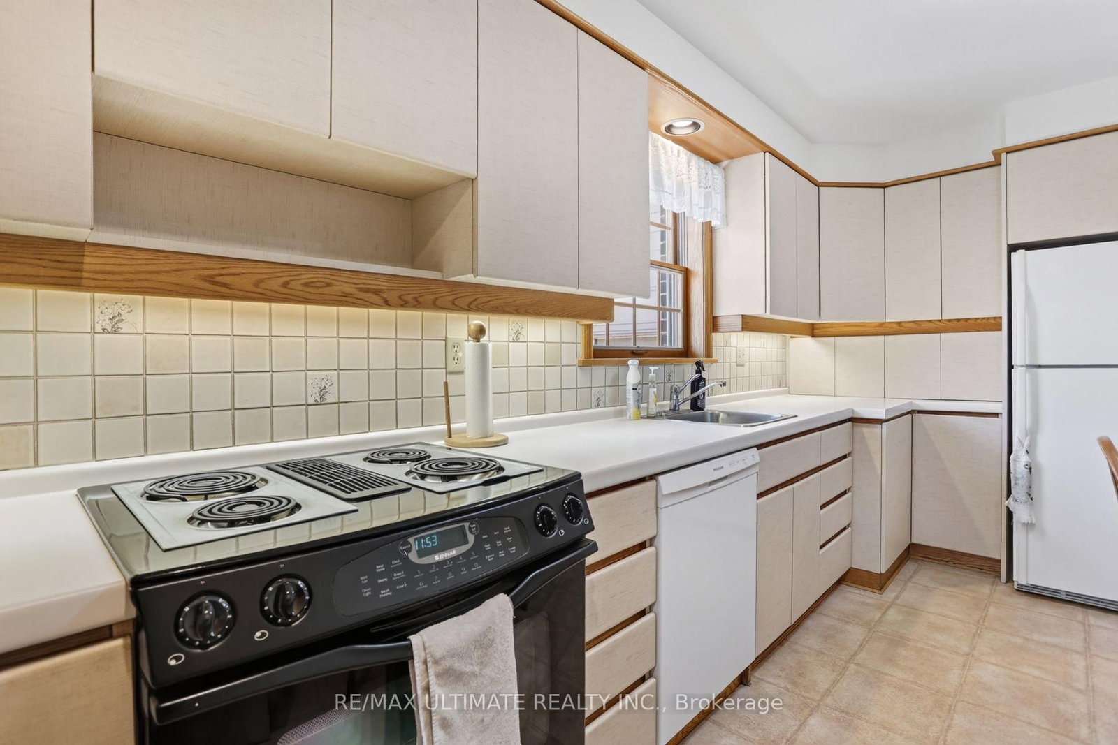81 Flora Drive • Toronto, ON photo 45