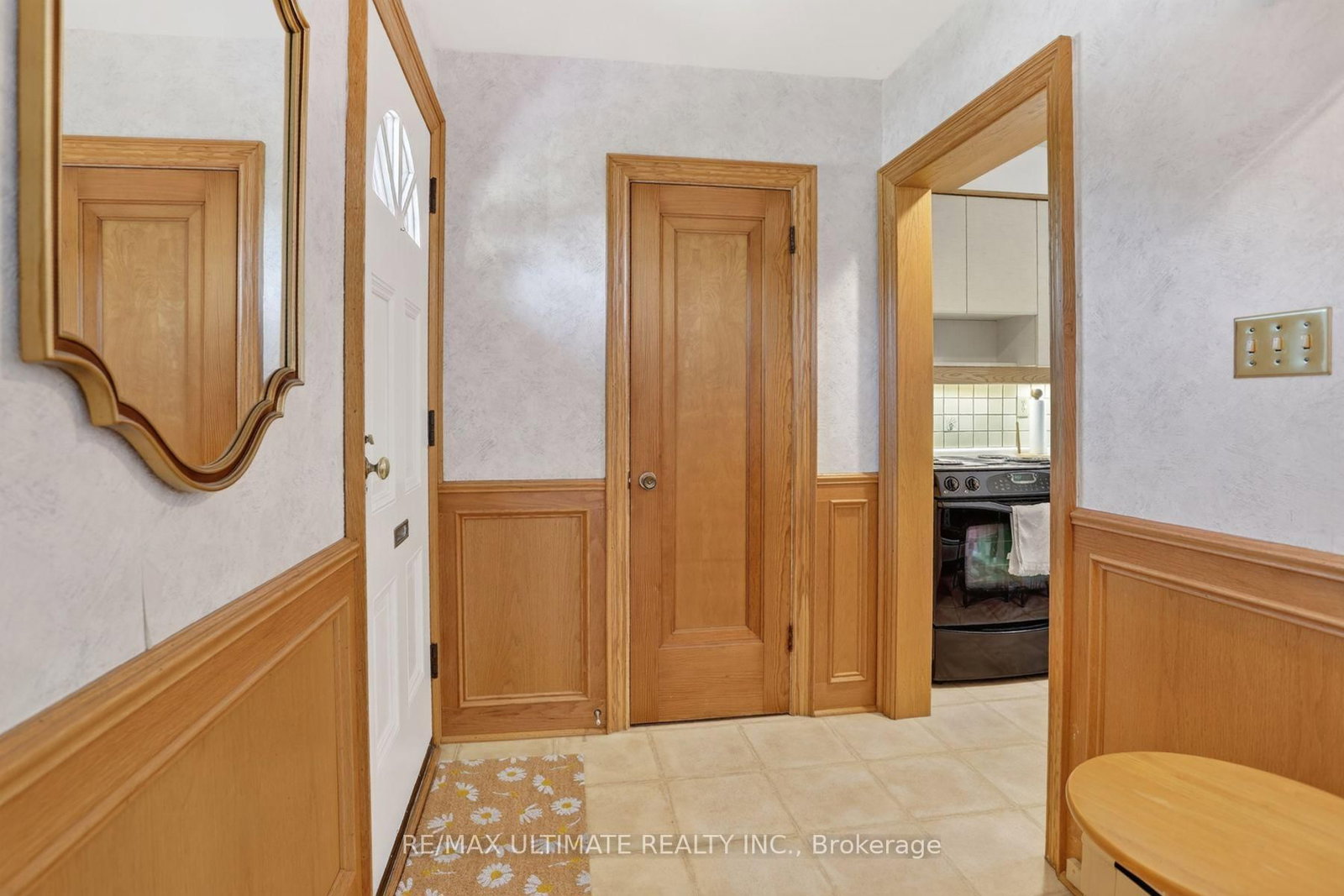 81 Flora Drive • Toronto, ON photo 6