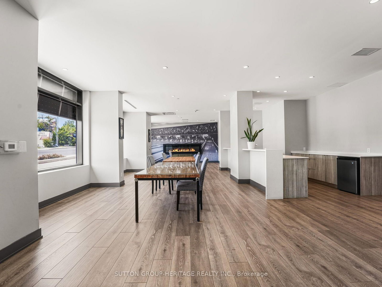 1401 O'Connor Drive • #702 • Toronto, ON photo 29