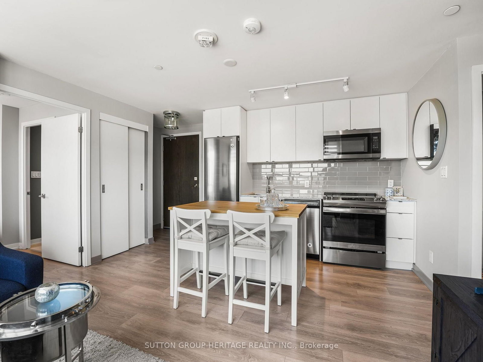 1401 O'Connor Drive • #702 • Toronto, ON photo 6