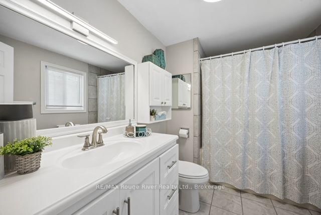 12 Jason Drive • Whitby, ON photo 32