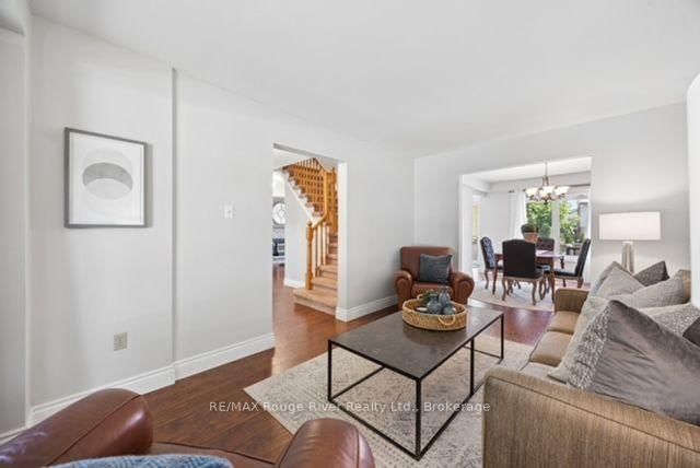 12 Jason Drive • Whitby, ON photo 7