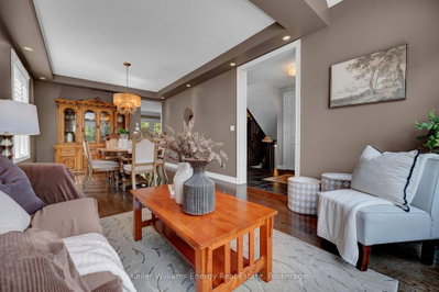 2338 Pindar Crescent • Oshawa, ON photo 8