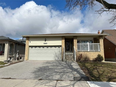 Detached House for lease at 1885 Rosefield Road, Pickering, Ontario, L1V 3K1 - Liverpool - MLS: E13566972