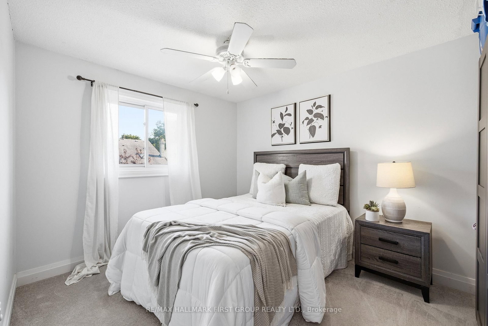 1896 New Street • Pickering, ON photo 28