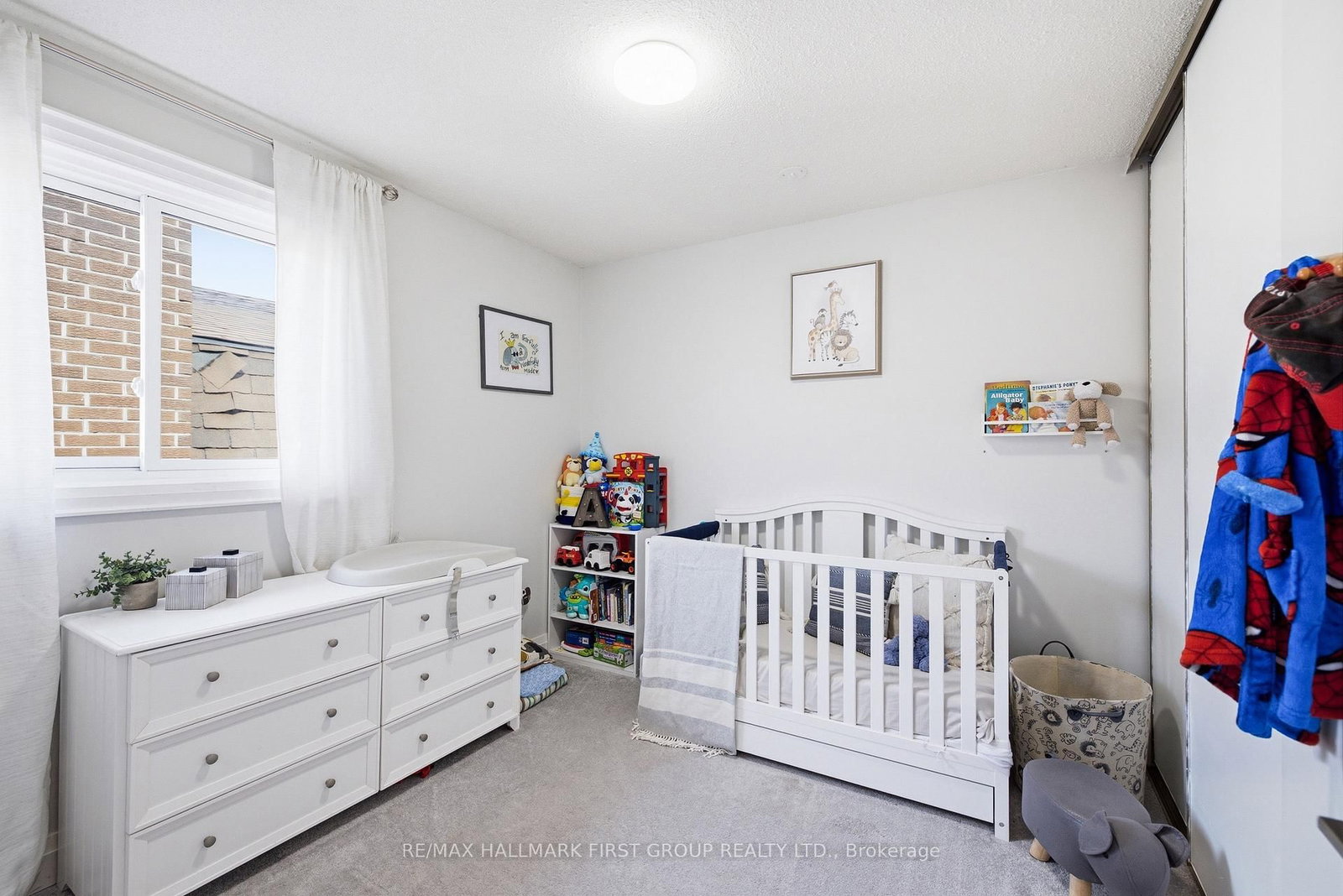 1896 New Street • Pickering, ON photo 31