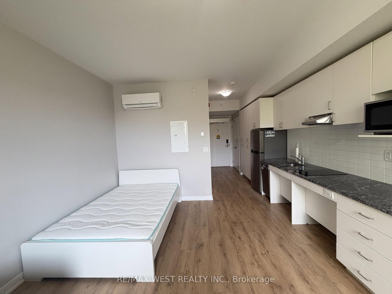 1800 Simcoe Street N • #302 • Oshawa, ON photo 15