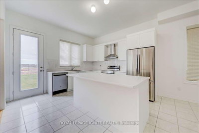 96 Closson Drive • Whitby, ON photo 7
