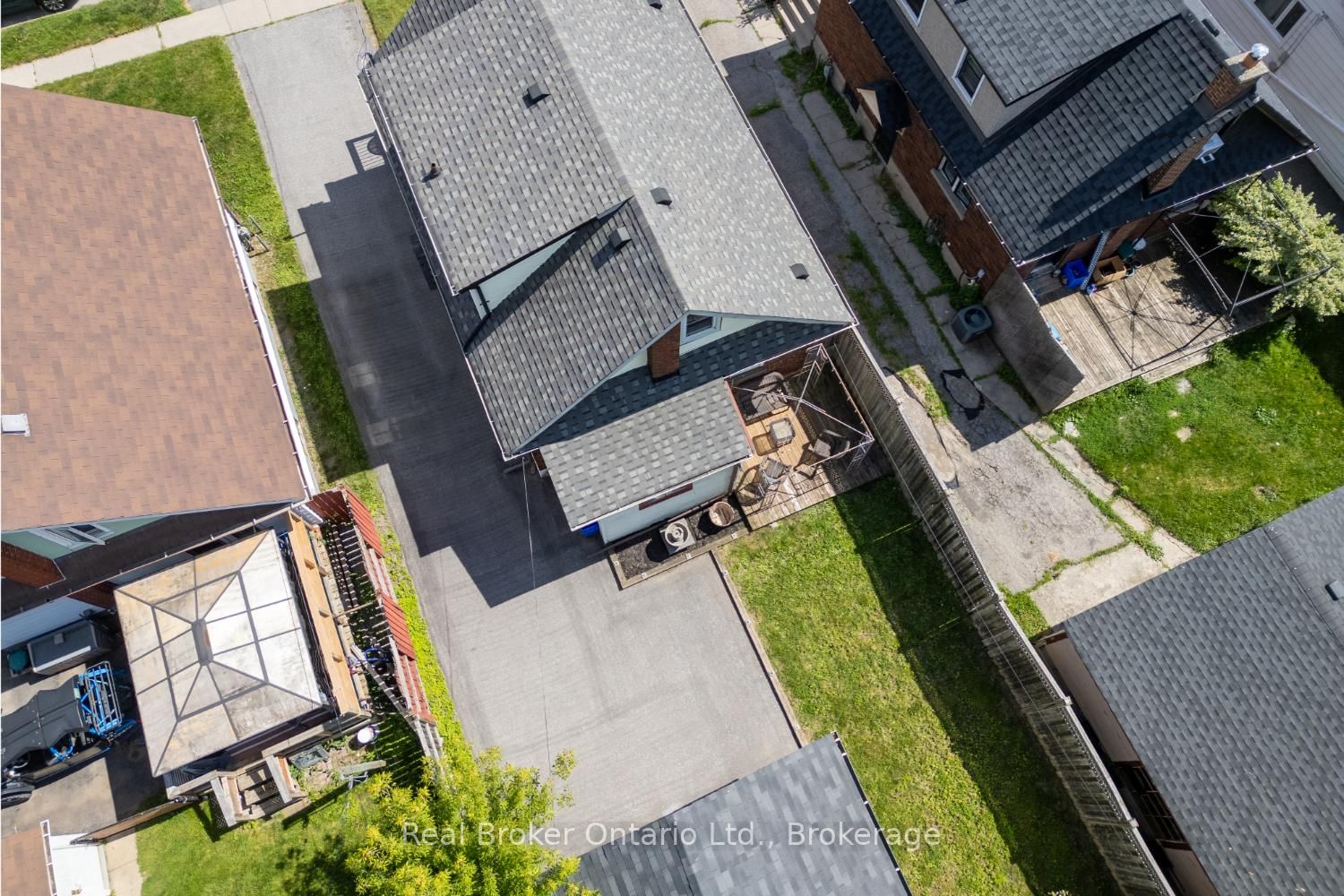 248 Mitchell Avenue • Oshawa, ON photo 27