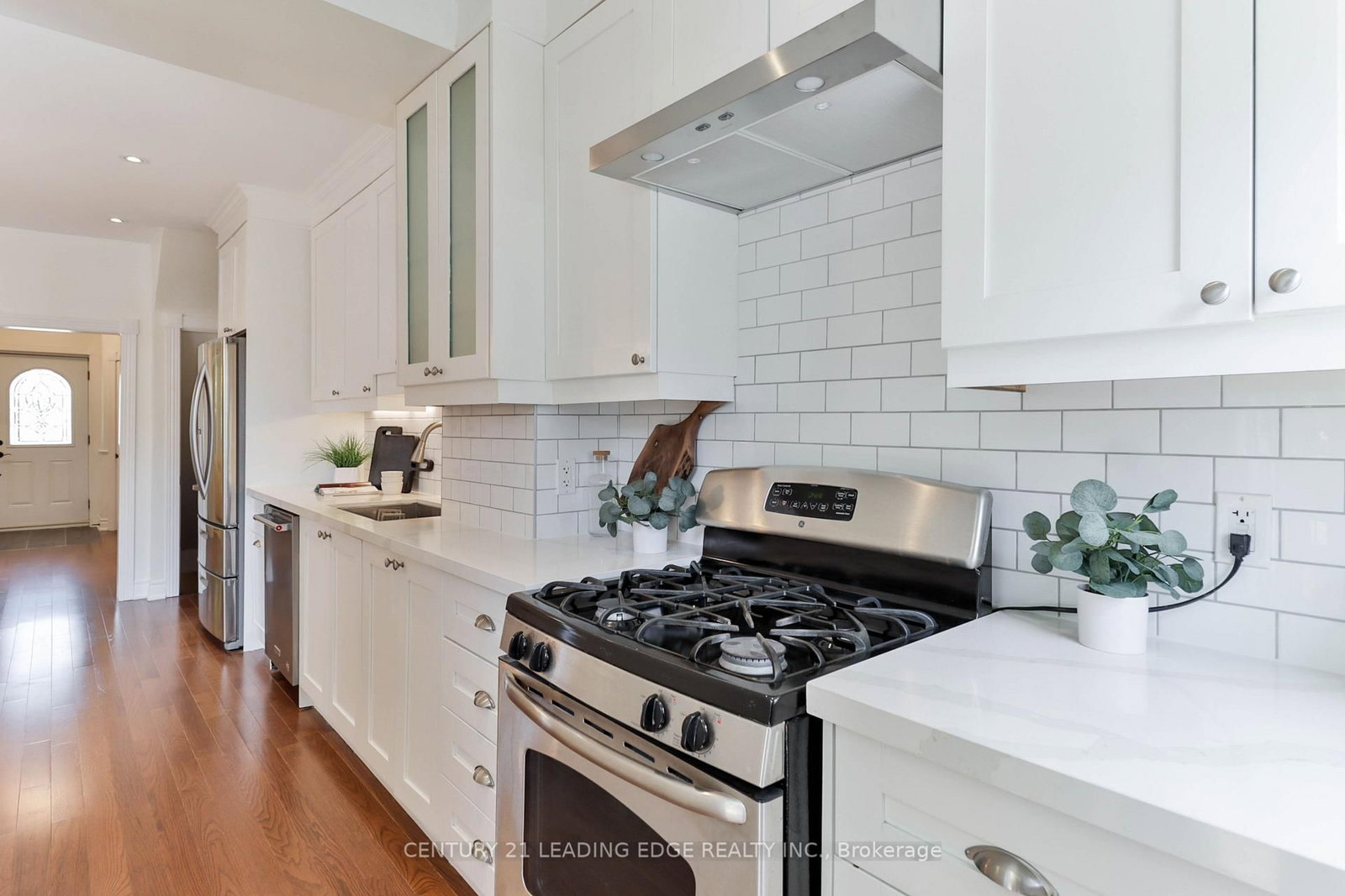 158 Parkmount Road • Toronto, ON photo 12