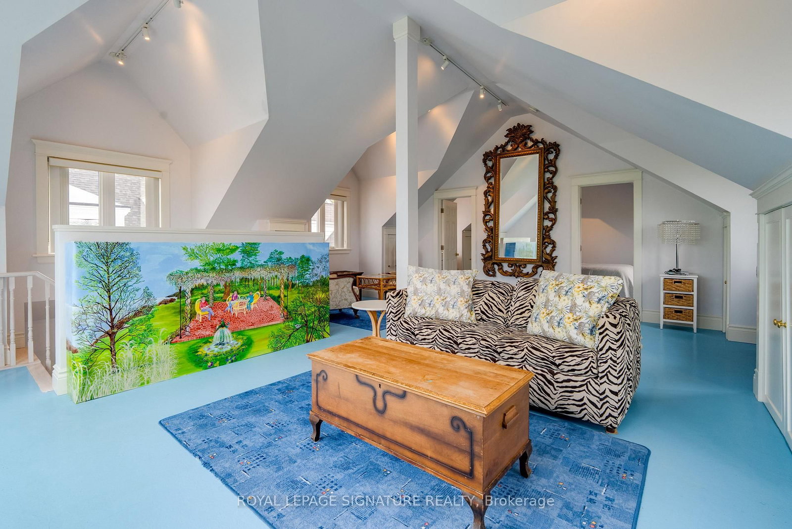 220 Greyabbey Trail • Toronto, ON photo 37