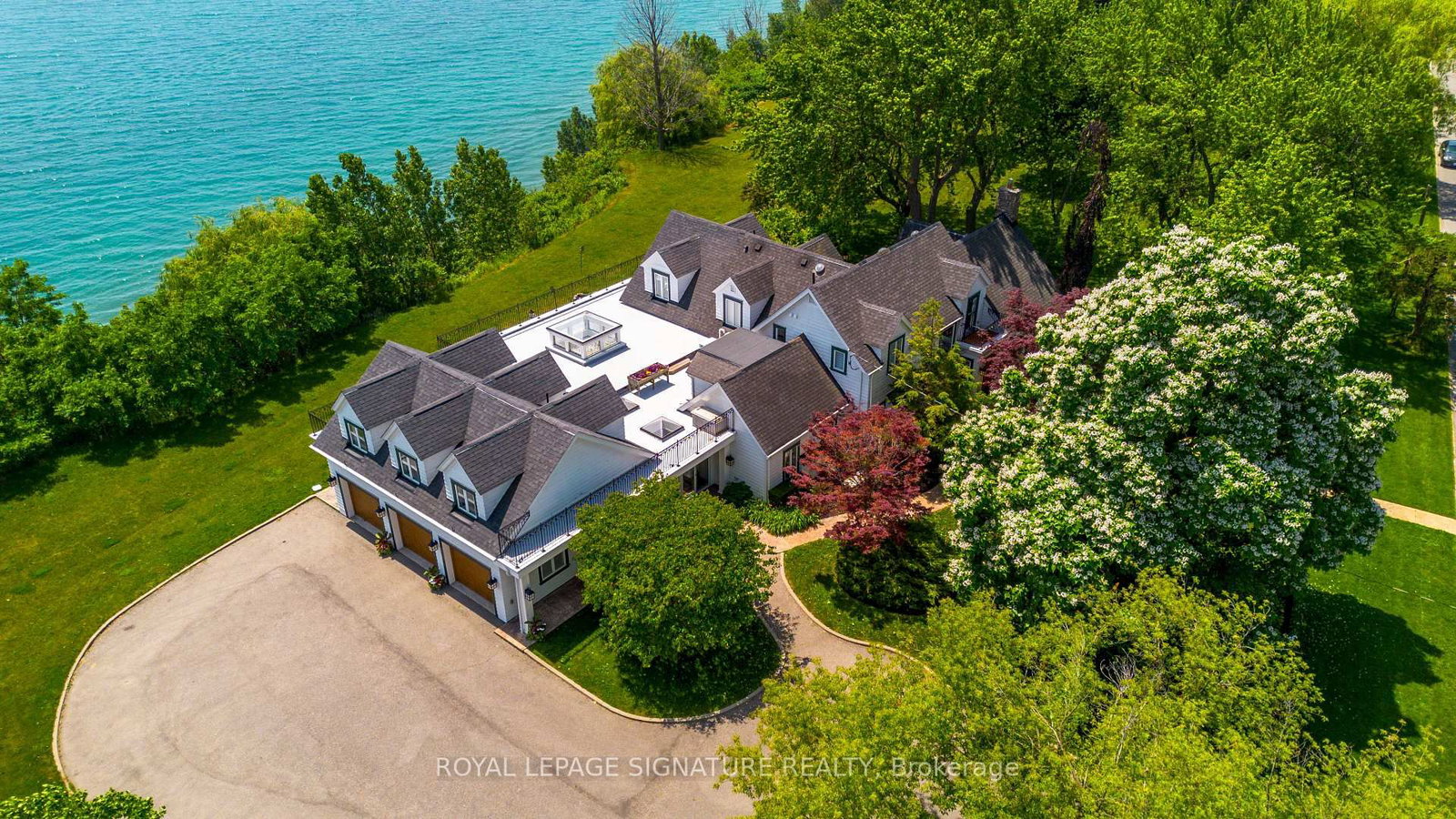 220 Greyabbey Trail • Toronto, ON photo 49