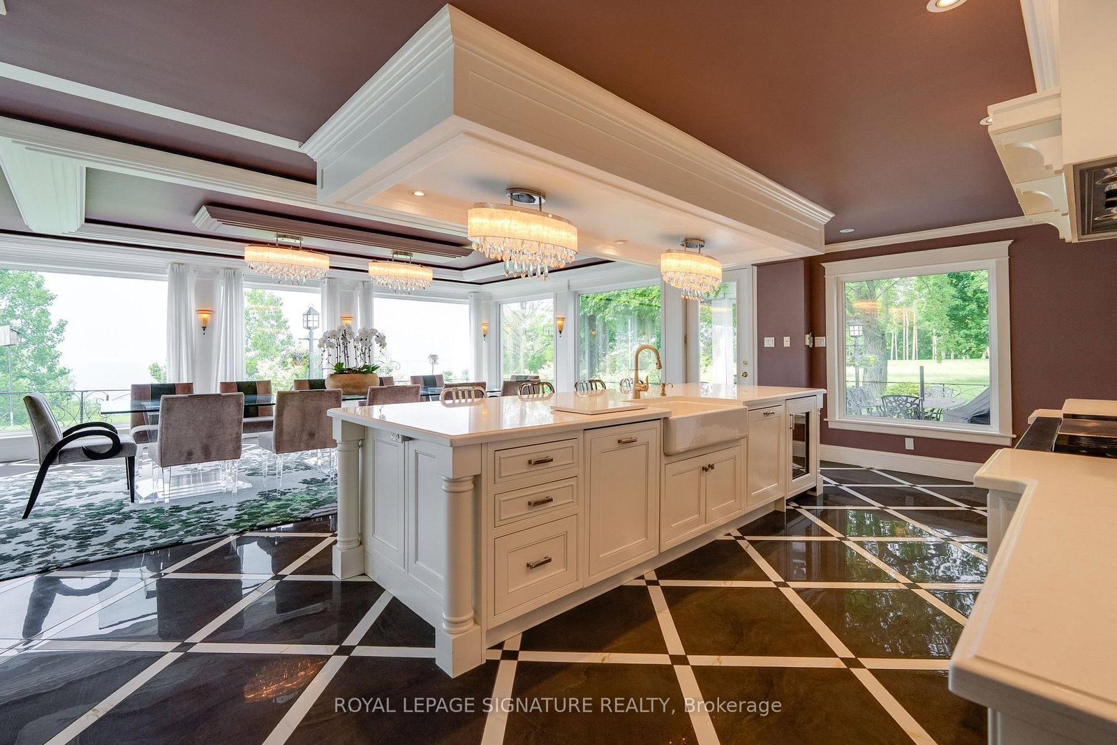 220 Greyabbey Trail • Toronto, ON photo 9