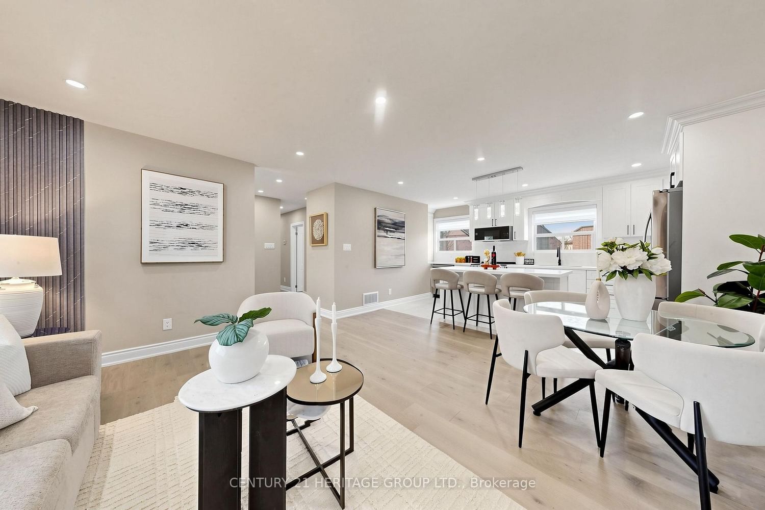 48 Kecala Road • Toronto, ON photo 8