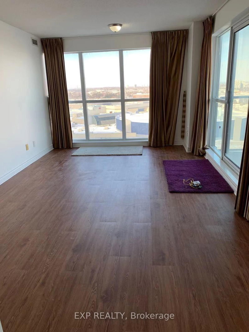 home for lease on 1402-70 Town Centre Court
