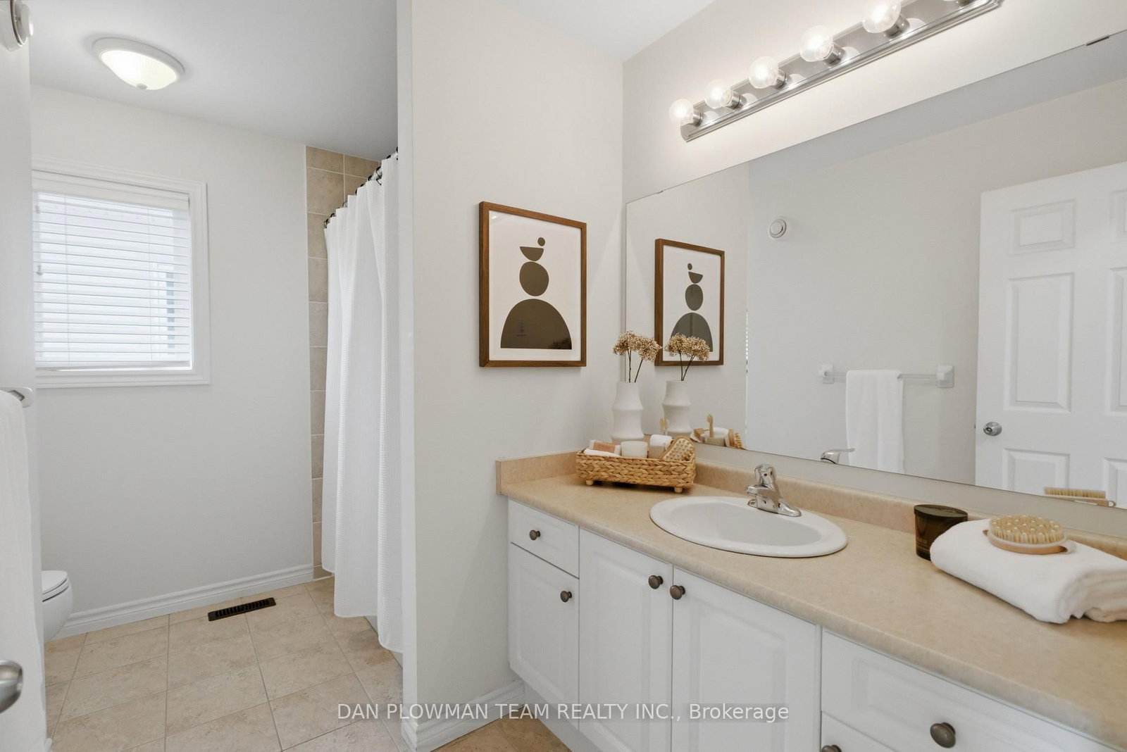 679 Oxbow Crescent • Oshawa, ON photo 24