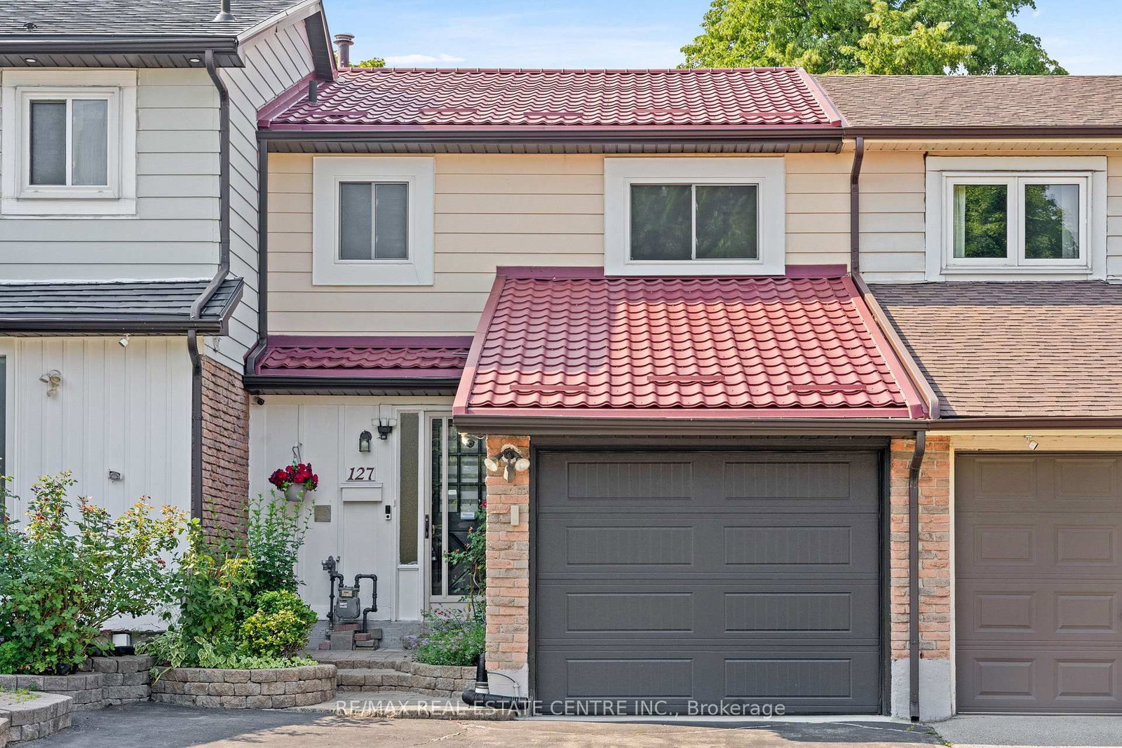 127 Lowry Square, Toronto, ON
