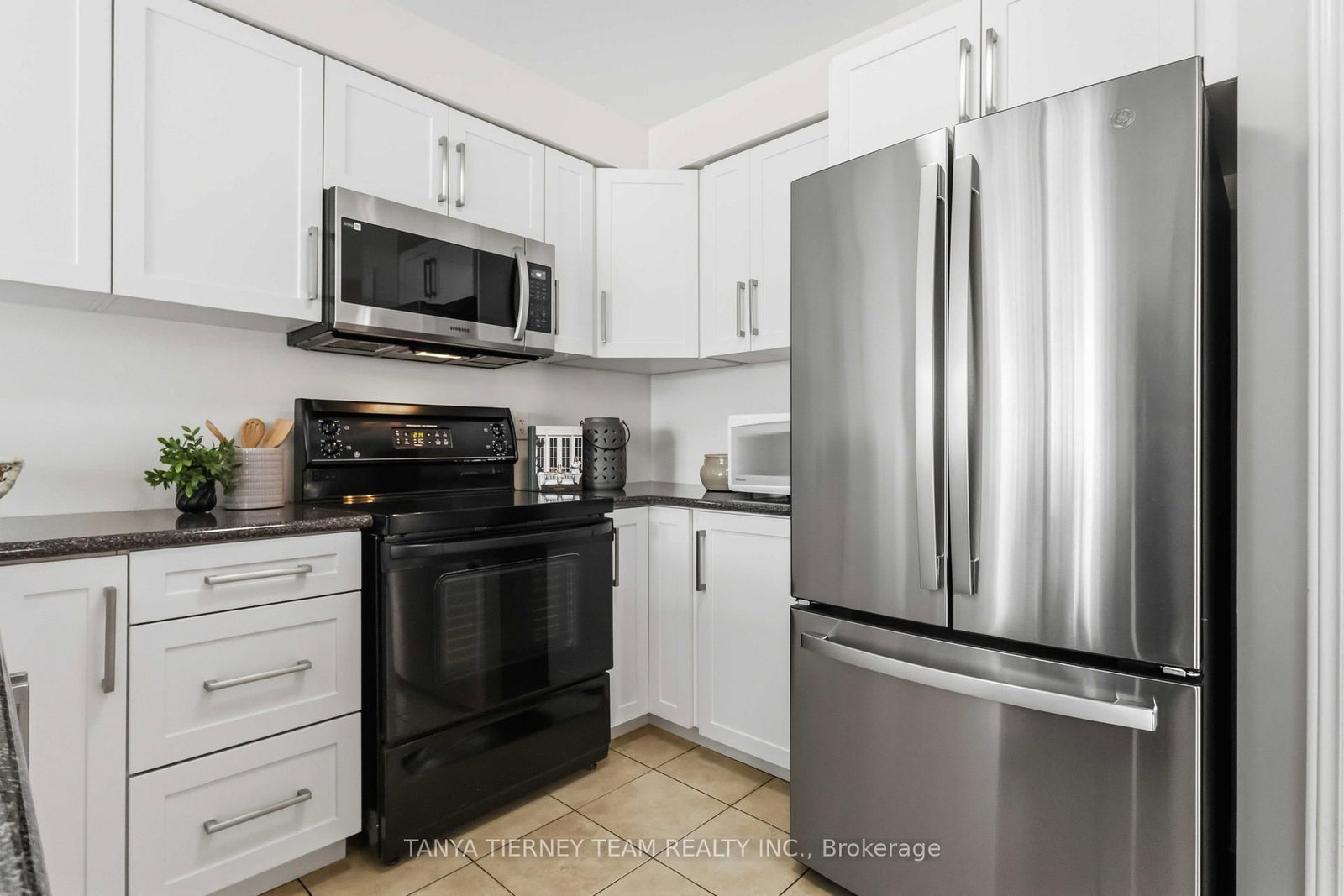 31 Chatterson Street • Whitby, ON photo 17