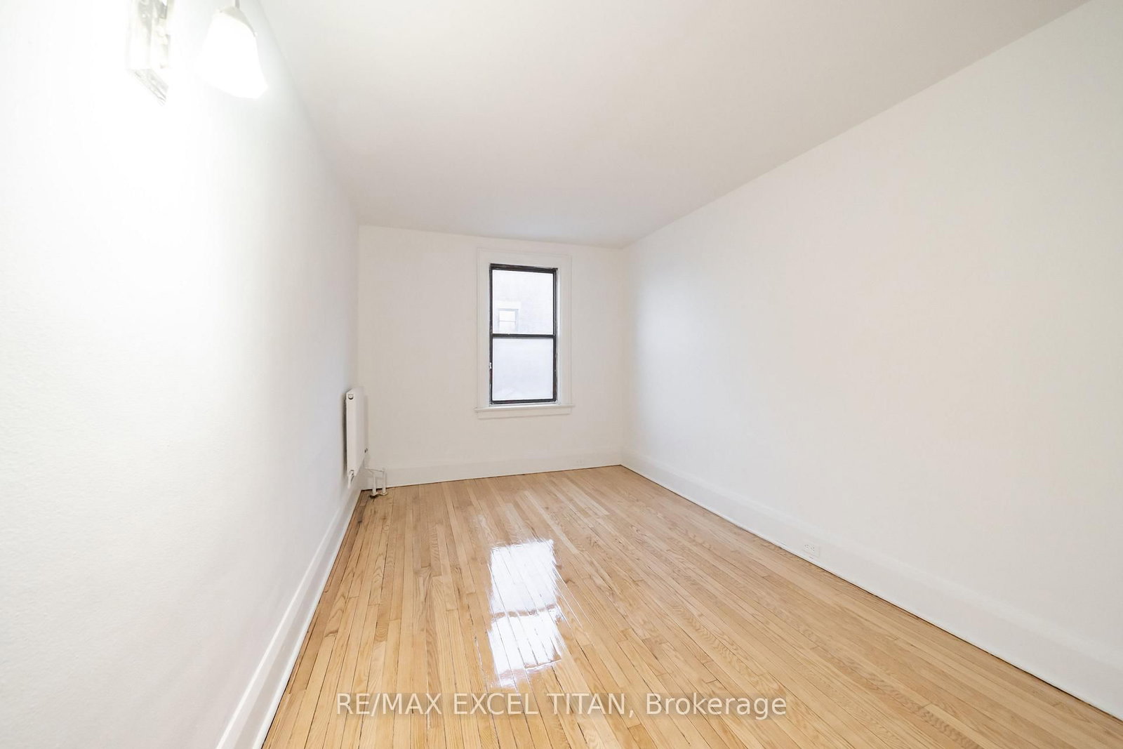 22-6 Kingston Road, Toronto, ON, photo 5