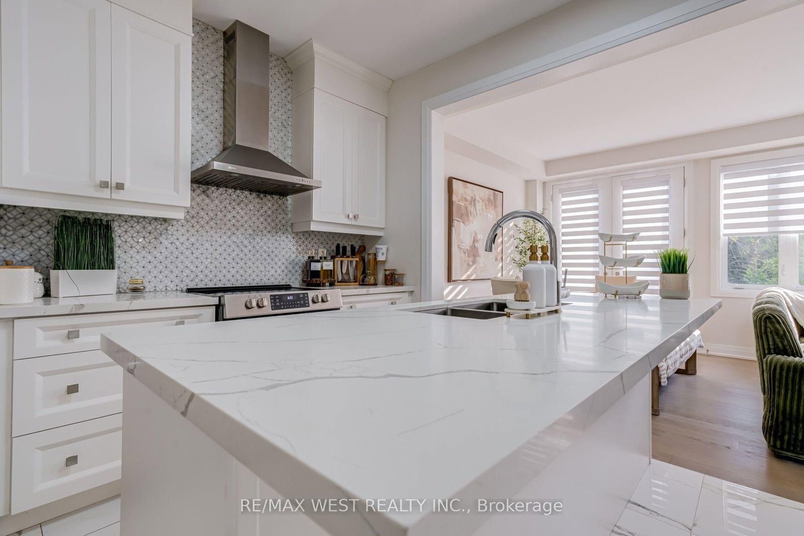 2688 Sapphire Drive • Pickering, ON photo 17