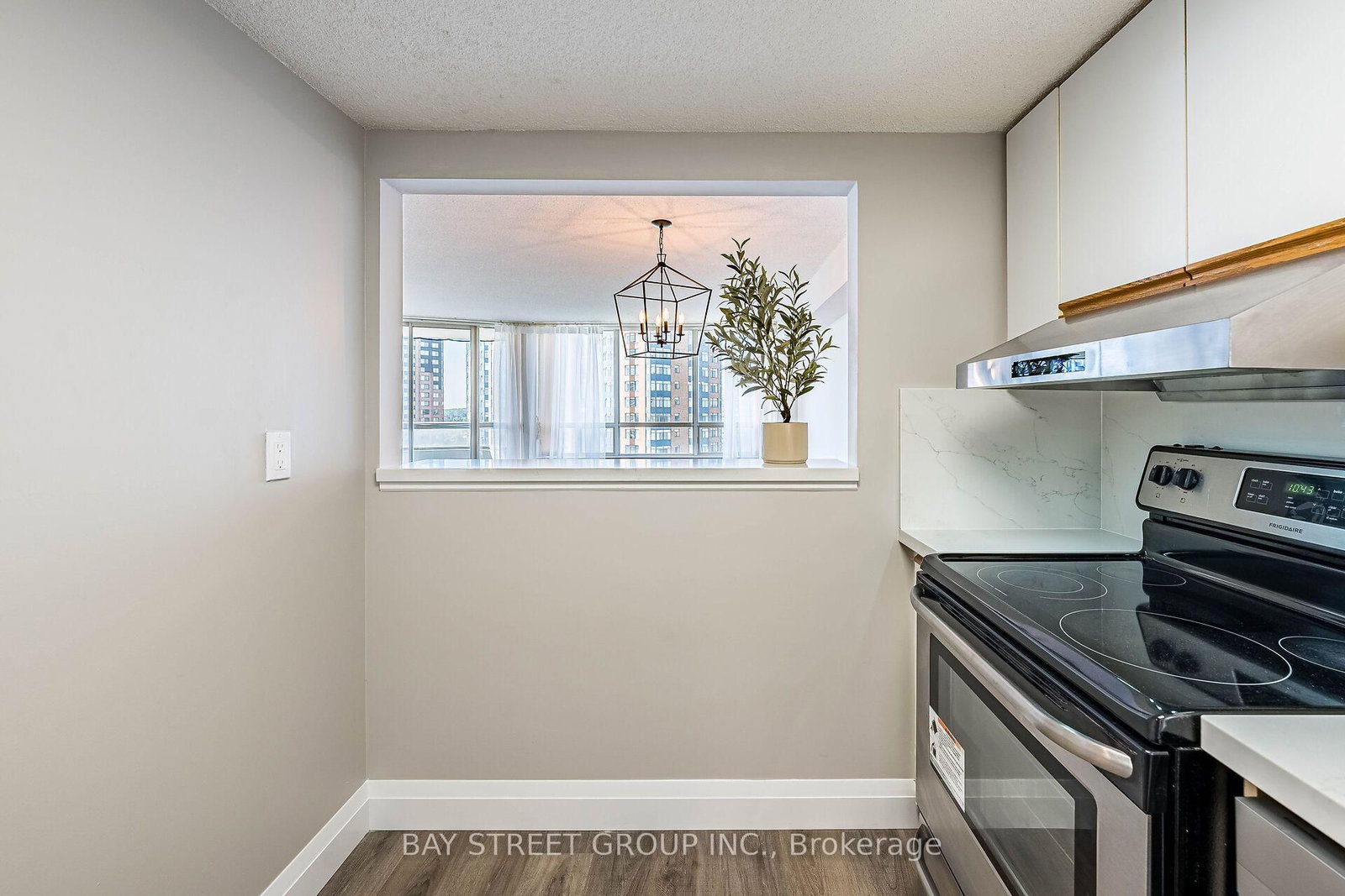 150 Alton Towers Circle • #1001 • Toronto, ON photo 11