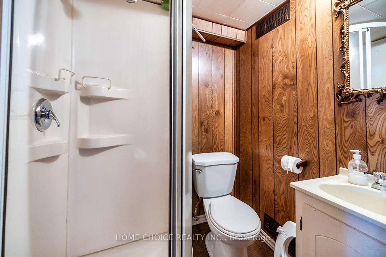 341 Rosedale Drive • Whitby, ON photo 18