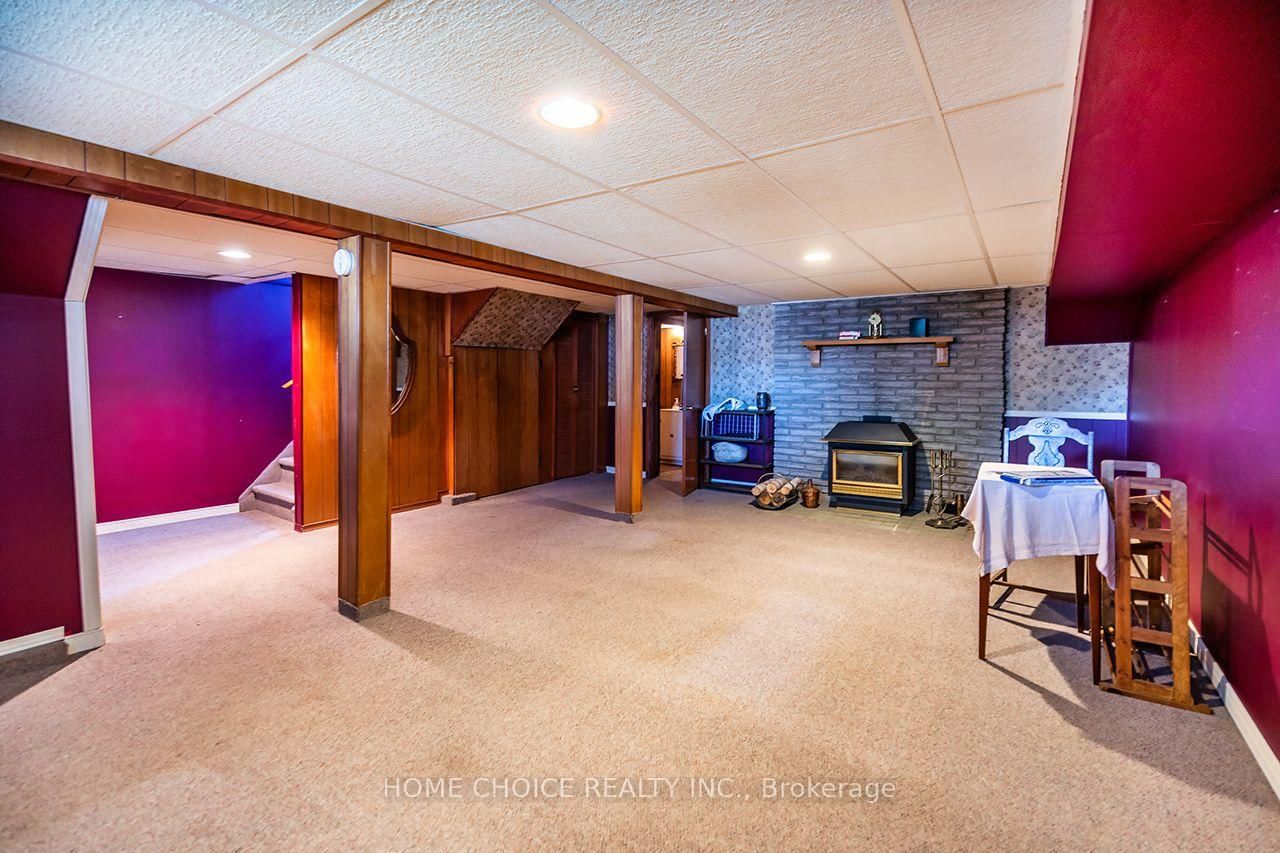 341 Rosedale Drive • Whitby, ON photo 21