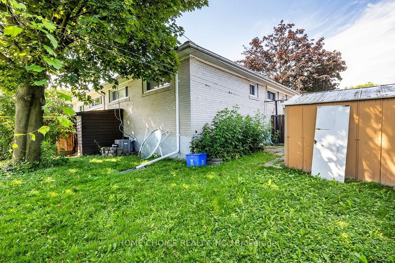 341 Rosedale Drive • Whitby, ON photo 23