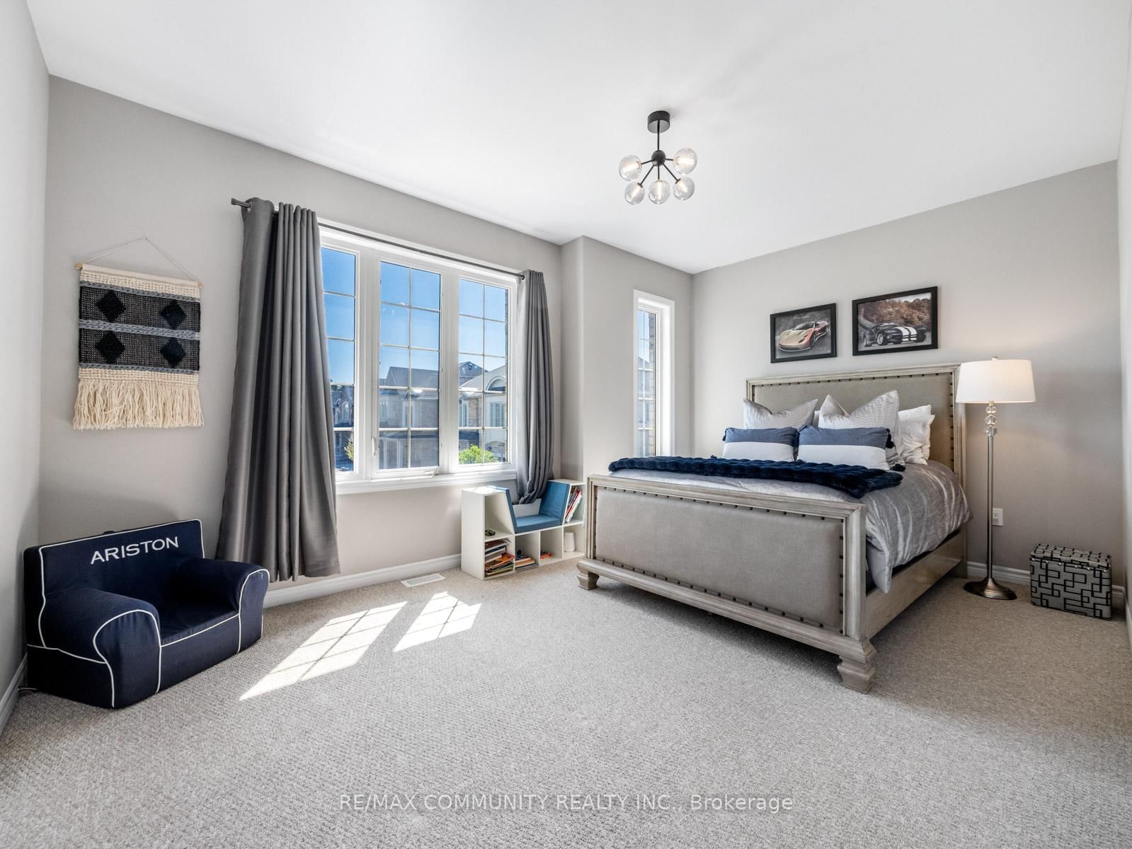 22 Coates Of Arms Lane • Ajax, ON photo 32