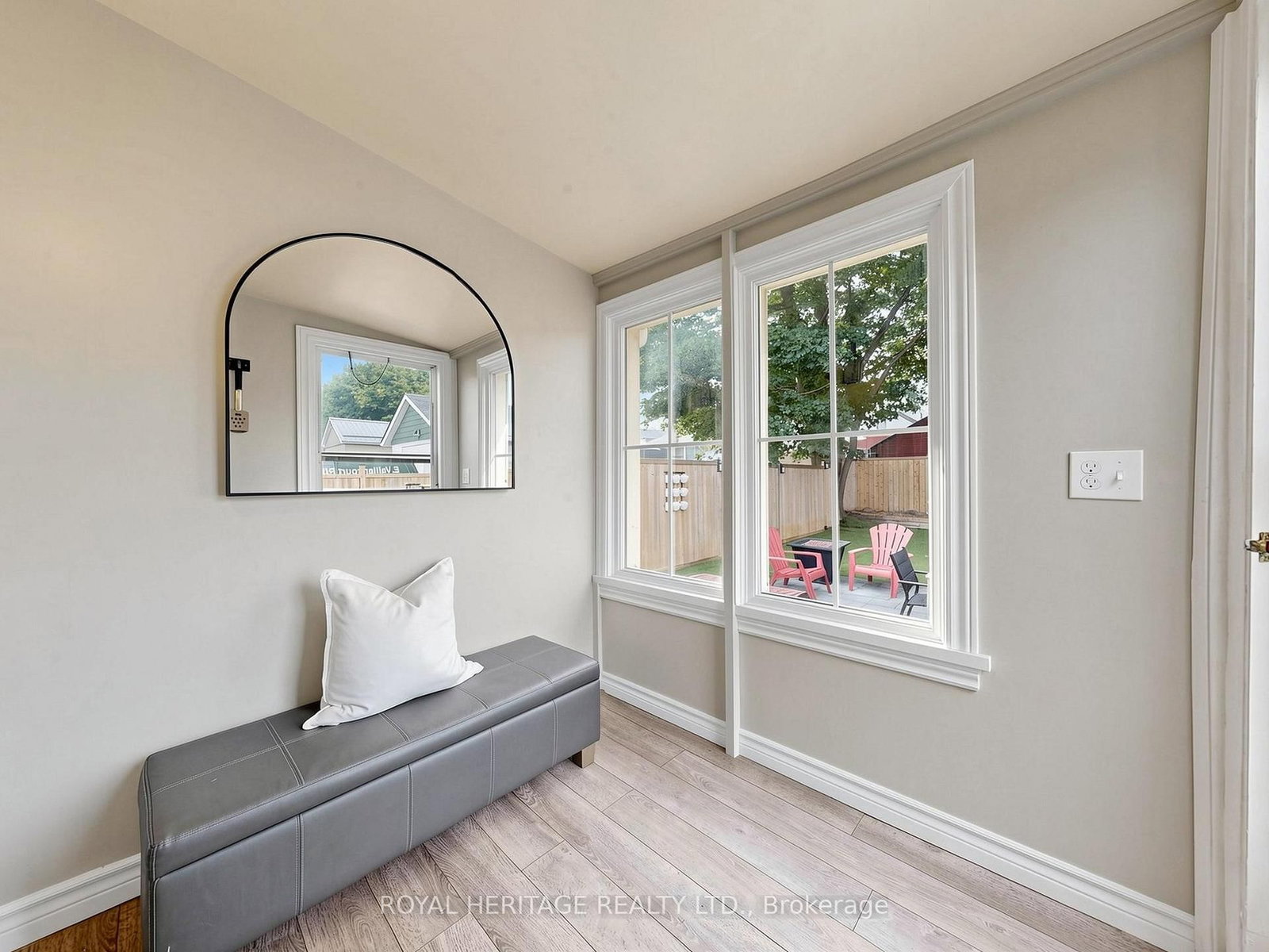 221 Hibbert Avenue • Oshawa, ON photo 21