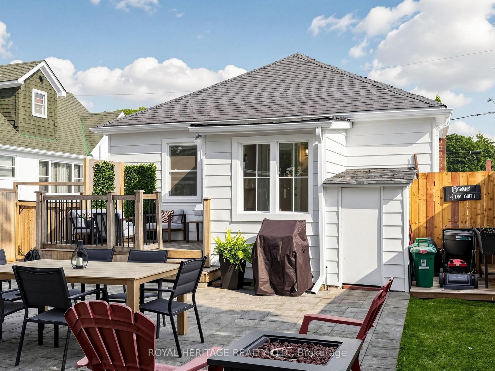 221 Hibbert Avenue • Oshawa, ON photo 38