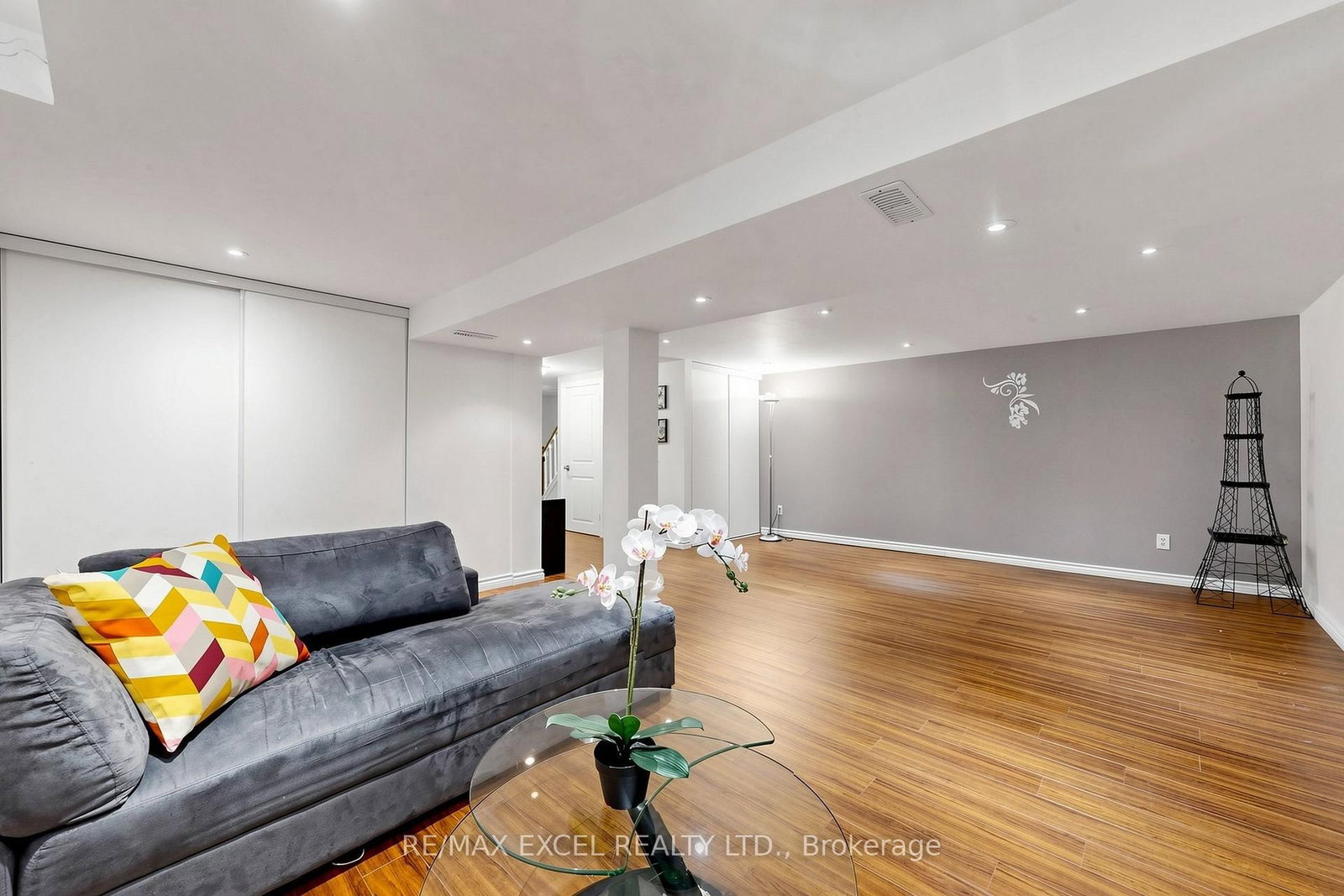 116 Glen Springs Drive • Toronto, ON photo 37