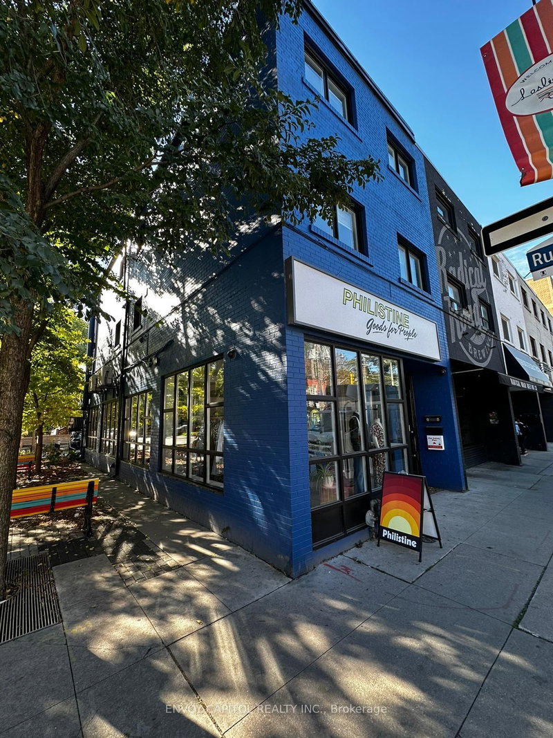 1179 Queen St E photo 1