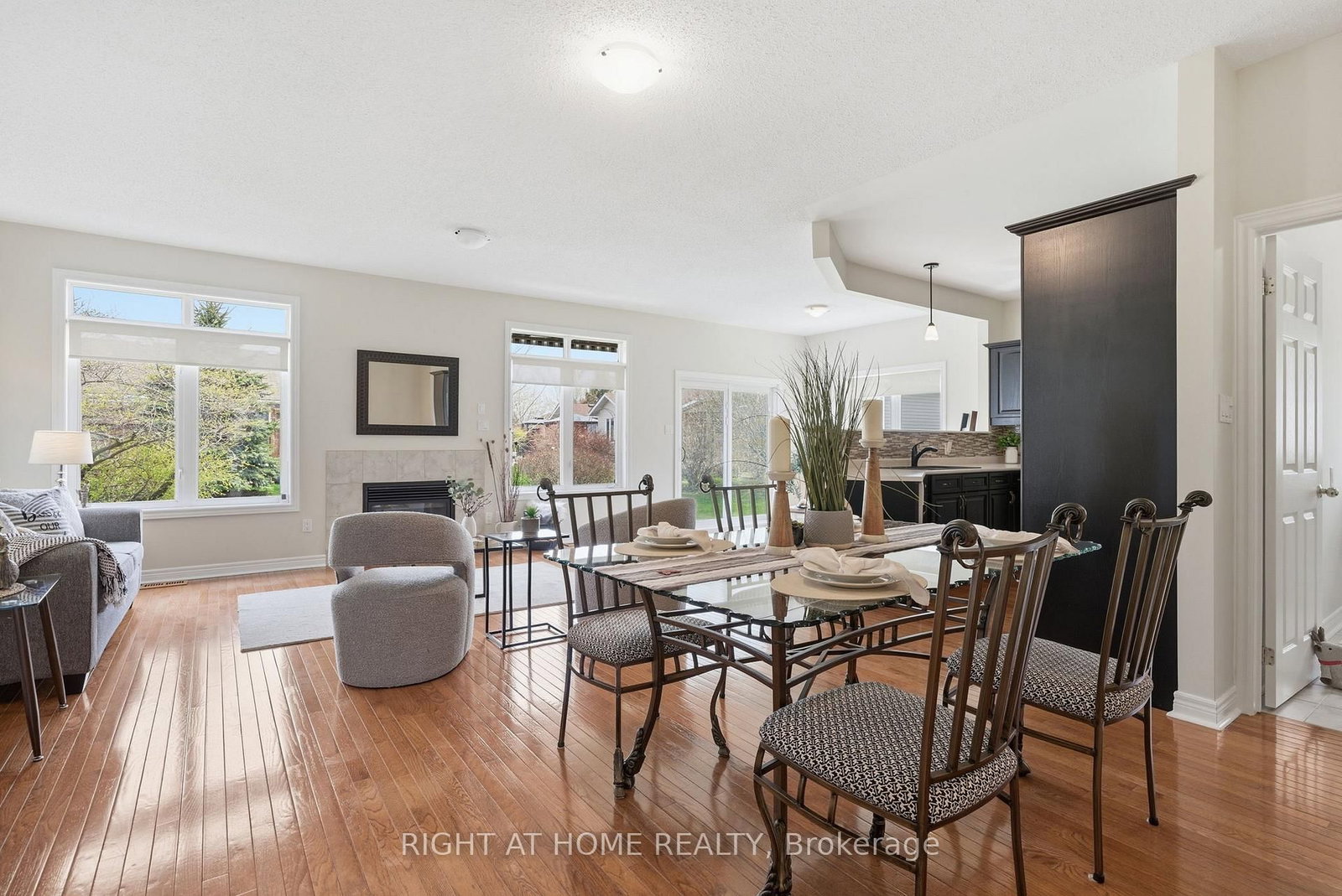 5 Park Place Lane • Clarington, ON photo 12