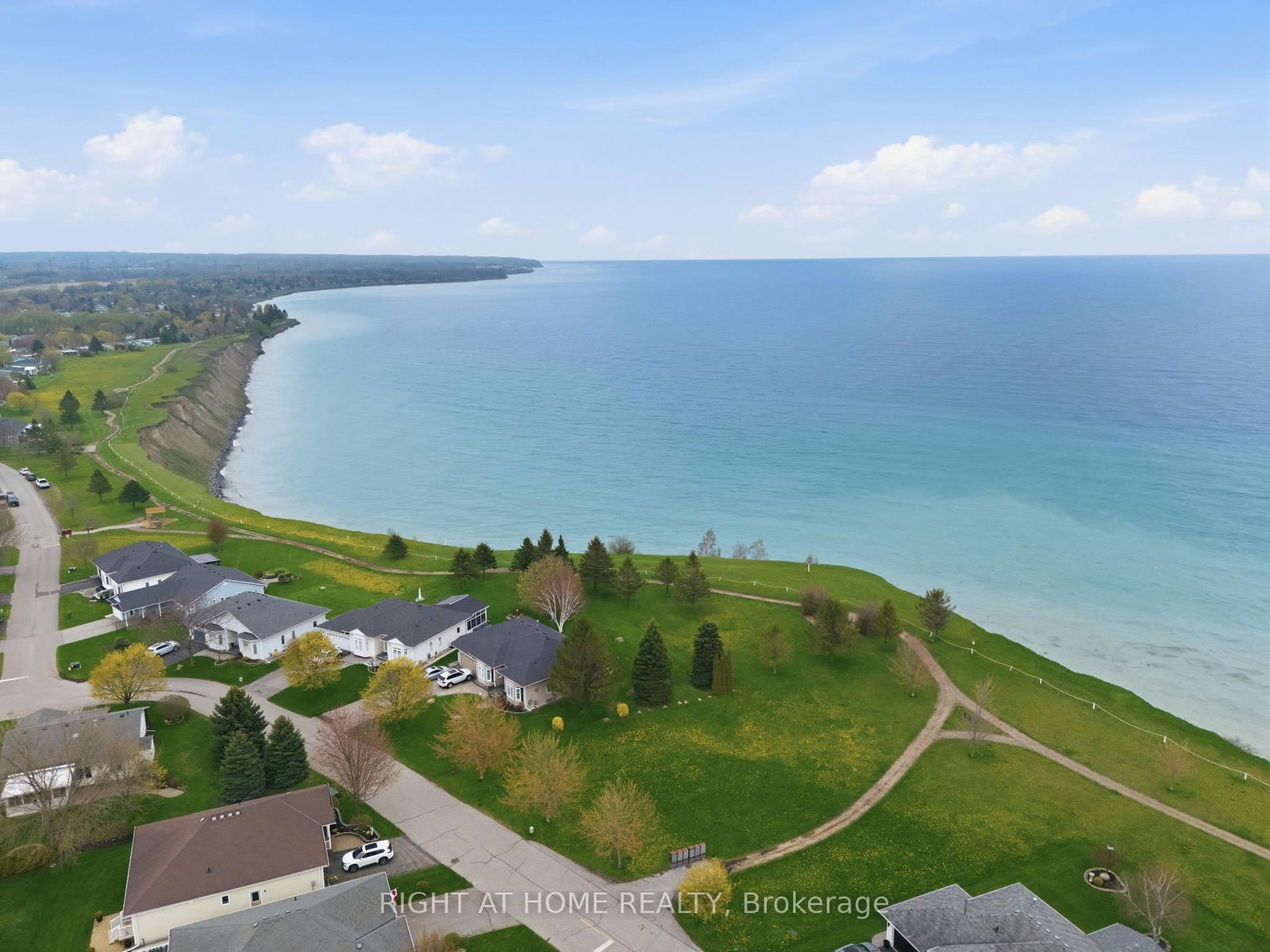 5 Park Place Lane • Clarington, ON photo 30